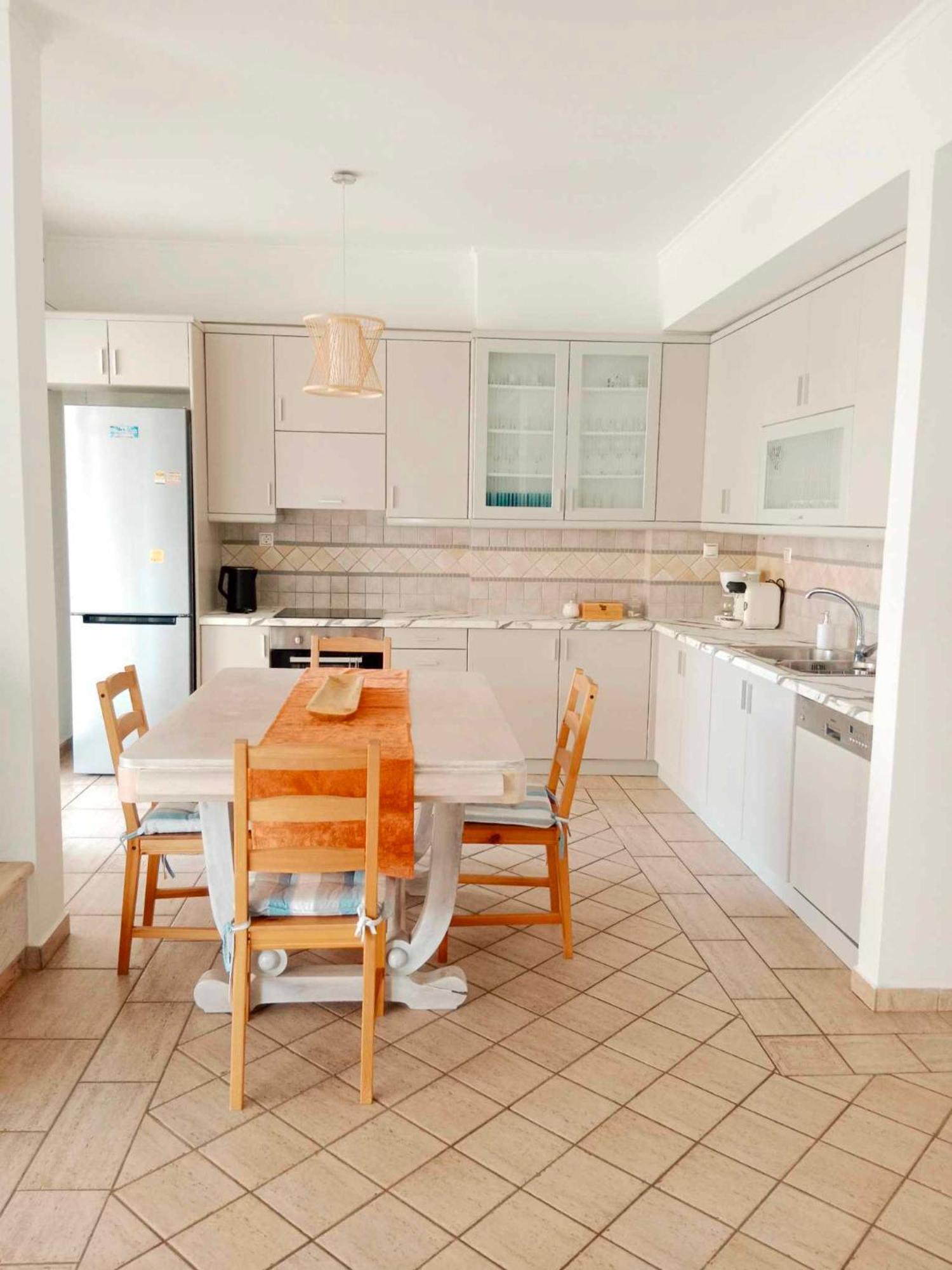 Lazarus 2Bd Apartment In The Center Patras Buitenkant foto