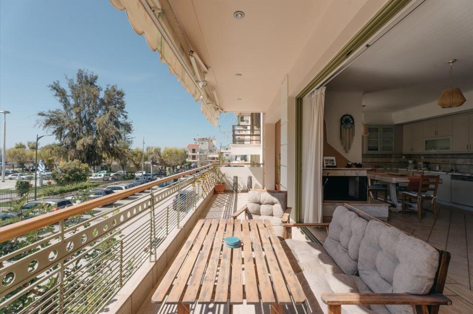 Lazarus 2Bd Apartment In The Center Patras Buitenkant foto